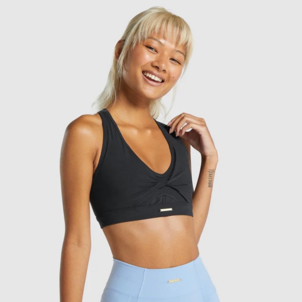 Gymshark black sports bra
